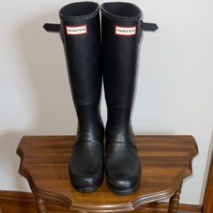 Hunter rain boots